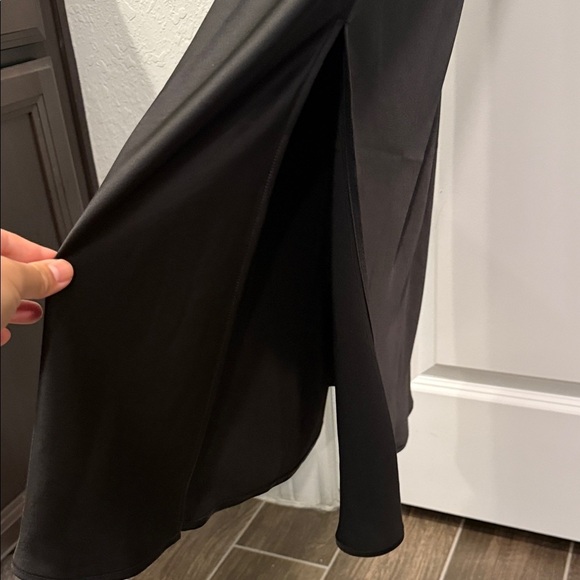 NWT Madewell Wide V-Neck Black Satiny Maxi Dress - Picture 9 of 14